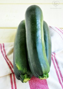 Use up your garden zuchinni by making Zucchini Bread Mini Loaves!