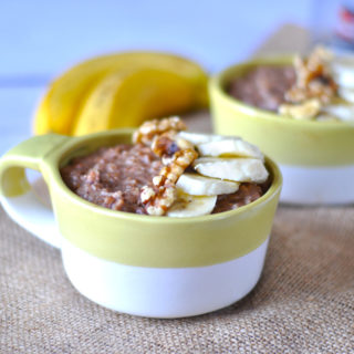 Start your day off with a healthy breakfast. Making oatmeal in the slow cooker makes having a healthy breakfast easy! #vegan #glutenfree #banana #slowcooker