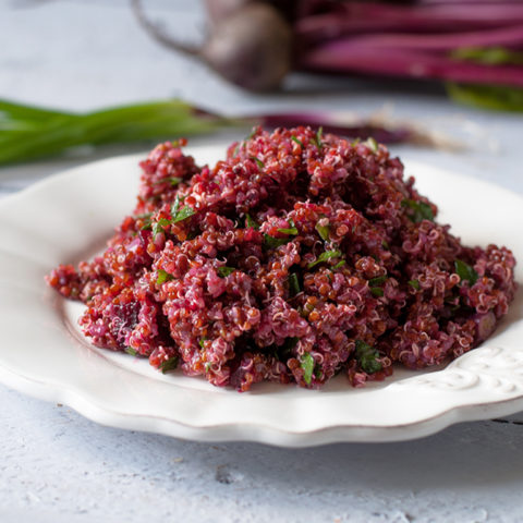 Red Quinoa and Beet Salad with a light vinaigrette. #salad #quinoa #healthy