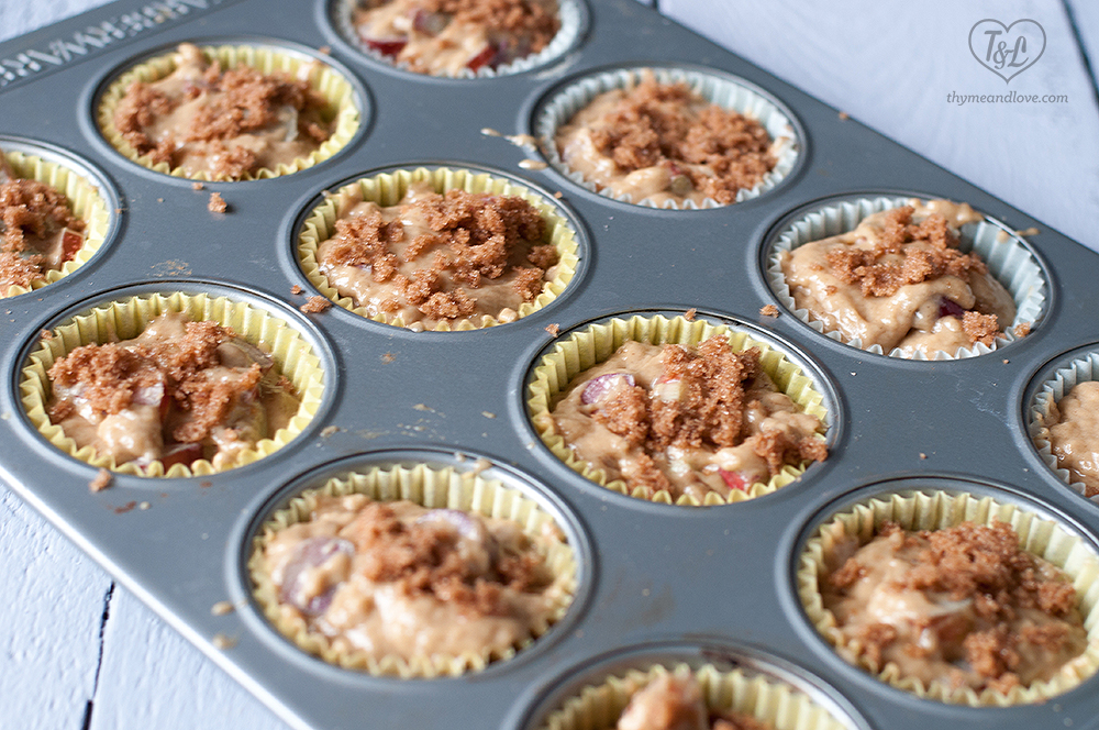 Vegan Strawberry Rhubarb Muffins - Resplendent Kitchen