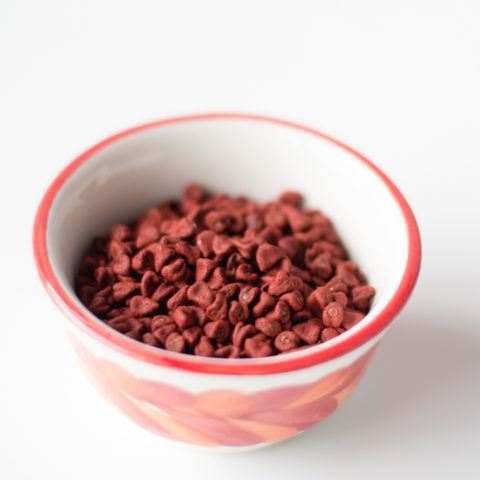 Annatto seeds are used to make achiote oil, a popular oil in Latin American cooking. It gives recipes a distant color.