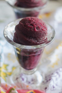 Red Wine Hibiscus Sangria Sorbet is a refreshing summer dessert! #vegan #summer #dessert #wine