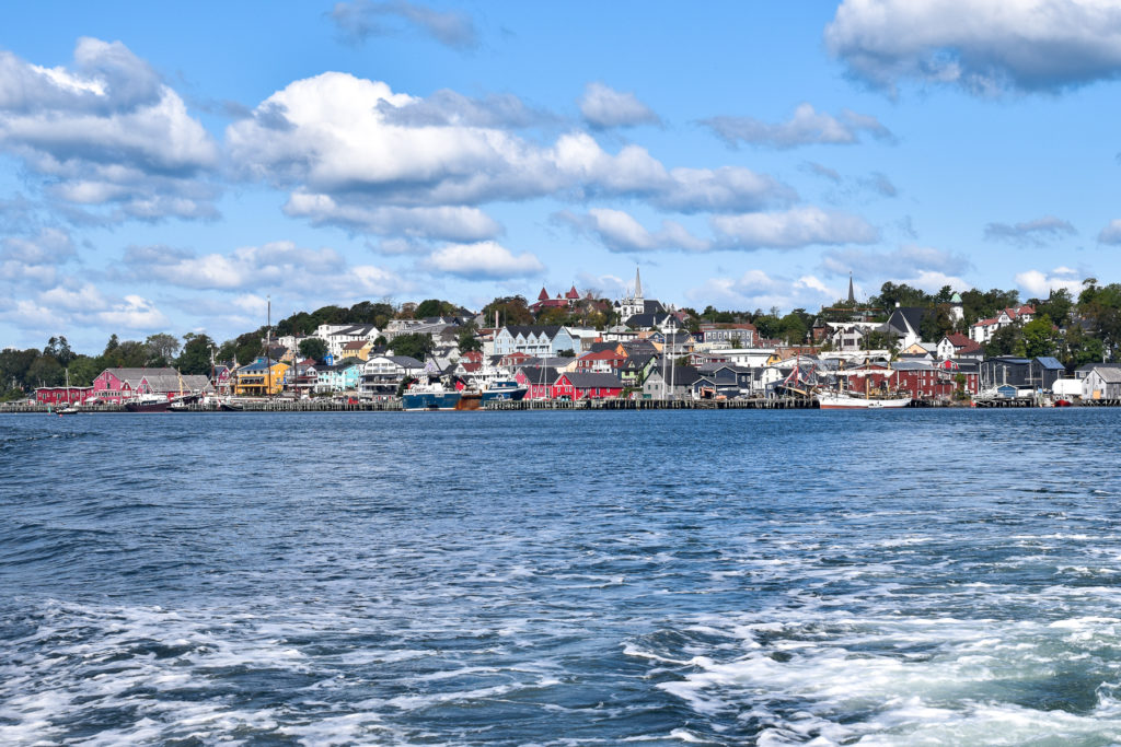 There are so many great things to do in this historic city. This Lunenburg, Nova Scotia travel guide will help you plan what to do during your vacation in Nova Scotia!
