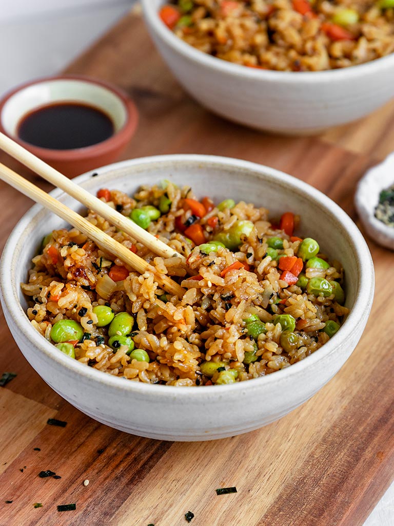 A delicious hibachi style fried rice with added edamame for protein!