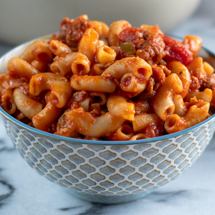 This recipe for vegan goulash is inspired by a childhood favorite pasta recipe! American goulash is an Midwestern classic recipe. It makes a ton and the leftovers are even better! #pasta #vegan #recipe