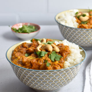 Pumpkin doesn't have to be used in just sweet recipes. Canned pumpkin puree is great in savory recipes like this pumpkin jackfruit curry! #pumpkin #jackfruit #curry #recipe #vegetarian #vegan #dinner #entree
